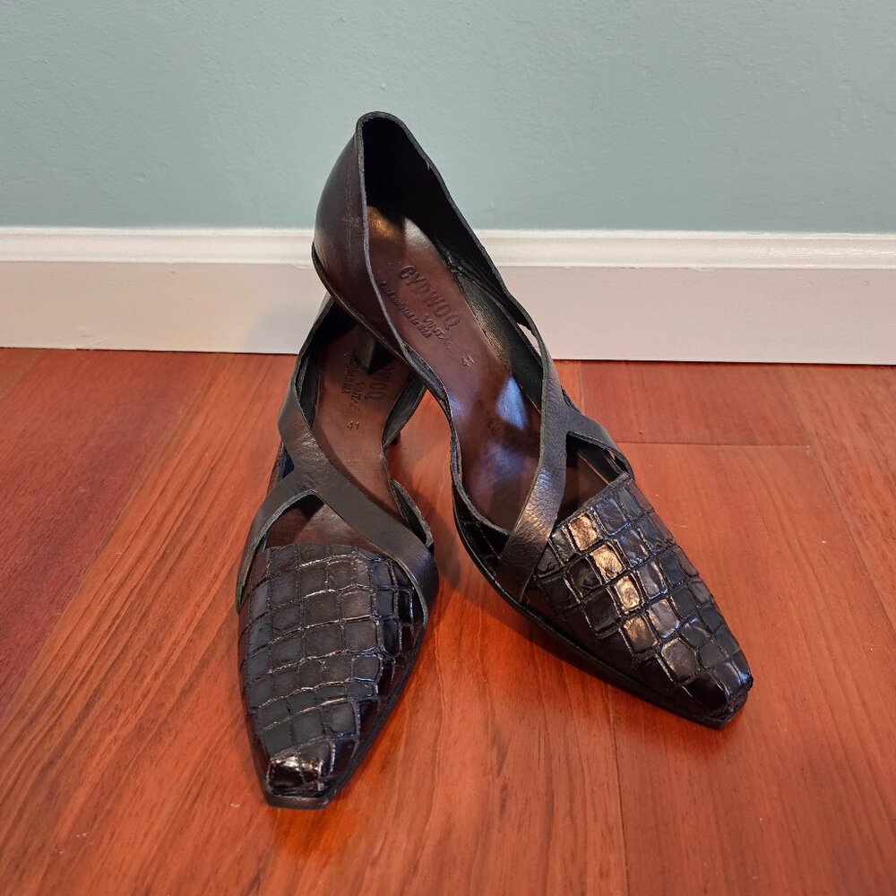 CYDWOQ Vintage Handmade Leather Kitten Heel Pumps – Brown Metallic | US 10/EU 41